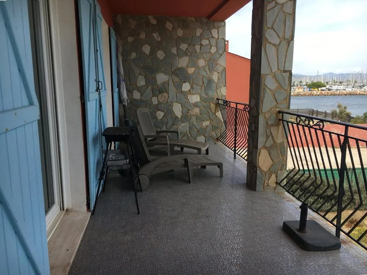 Appartement Vue Mer Avec Terrasse - 4 Pieces, 6 Pers, A 30M De La Plage - Fr-1-335-92 Hyeres 0*,